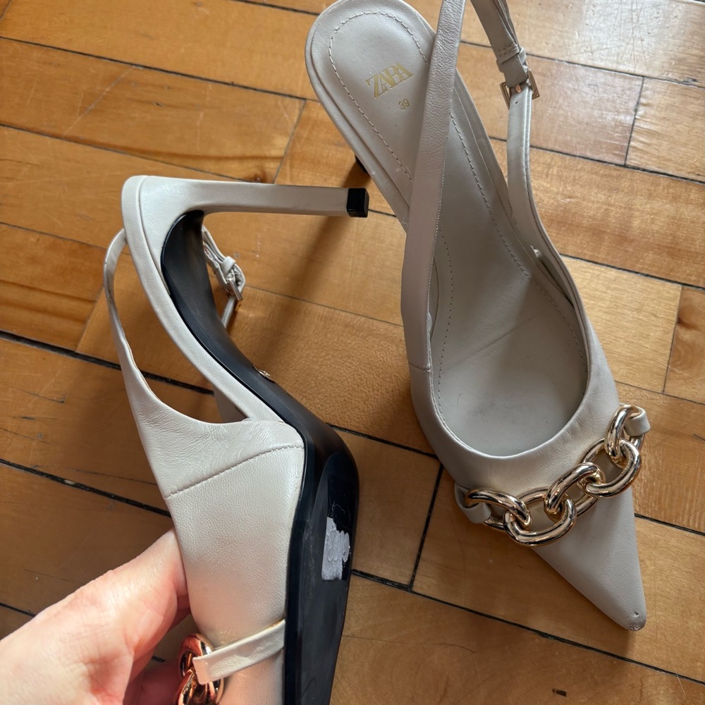 Zara Sz 8.5 (39) Cream Gold Chain Pointy Toes Leather High Heels Pump - Picture 12 of 12